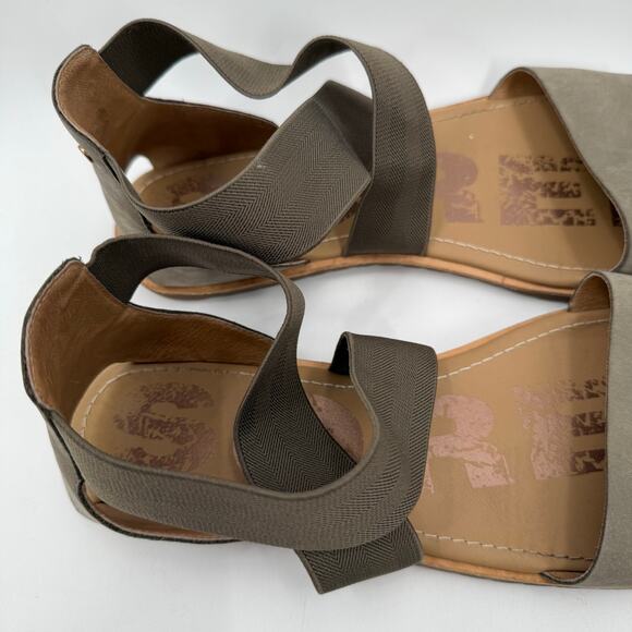 Sorel Ella II Sandals SZ 12 Leather Taupe Gray Summer Stretch Ankle Criss Cross - Picture 7 of 14